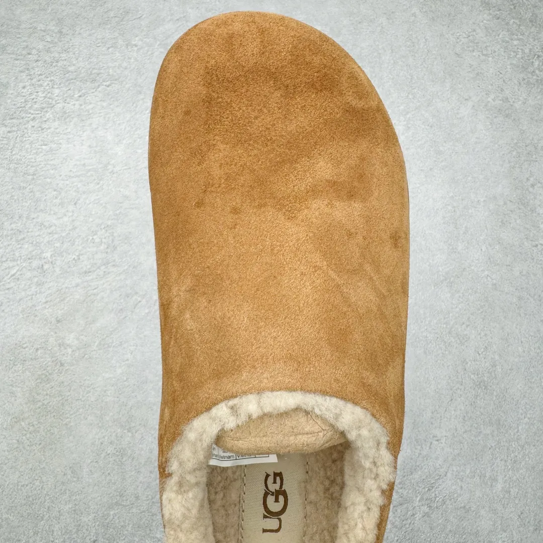 Pick up locally💰520 UGG 1688 Little Potato all-inclusive autumn and winter sheep fur integrated snow boots. All shoes are made from the same factory as ZP. Longfeng A-grade Australian imported sheep fur integrated brand OEM production line. Fully follow the ZP process. OEM original pattern maker adheres to the principle of no original shoes and no development selection. Pay attention to every detail. The most authentic version on the market TREADLITE "Light Wing" technology outsole Lightweight/durable/flexible/pile size: 35 36 37 38 39 40 Coding: by2936090